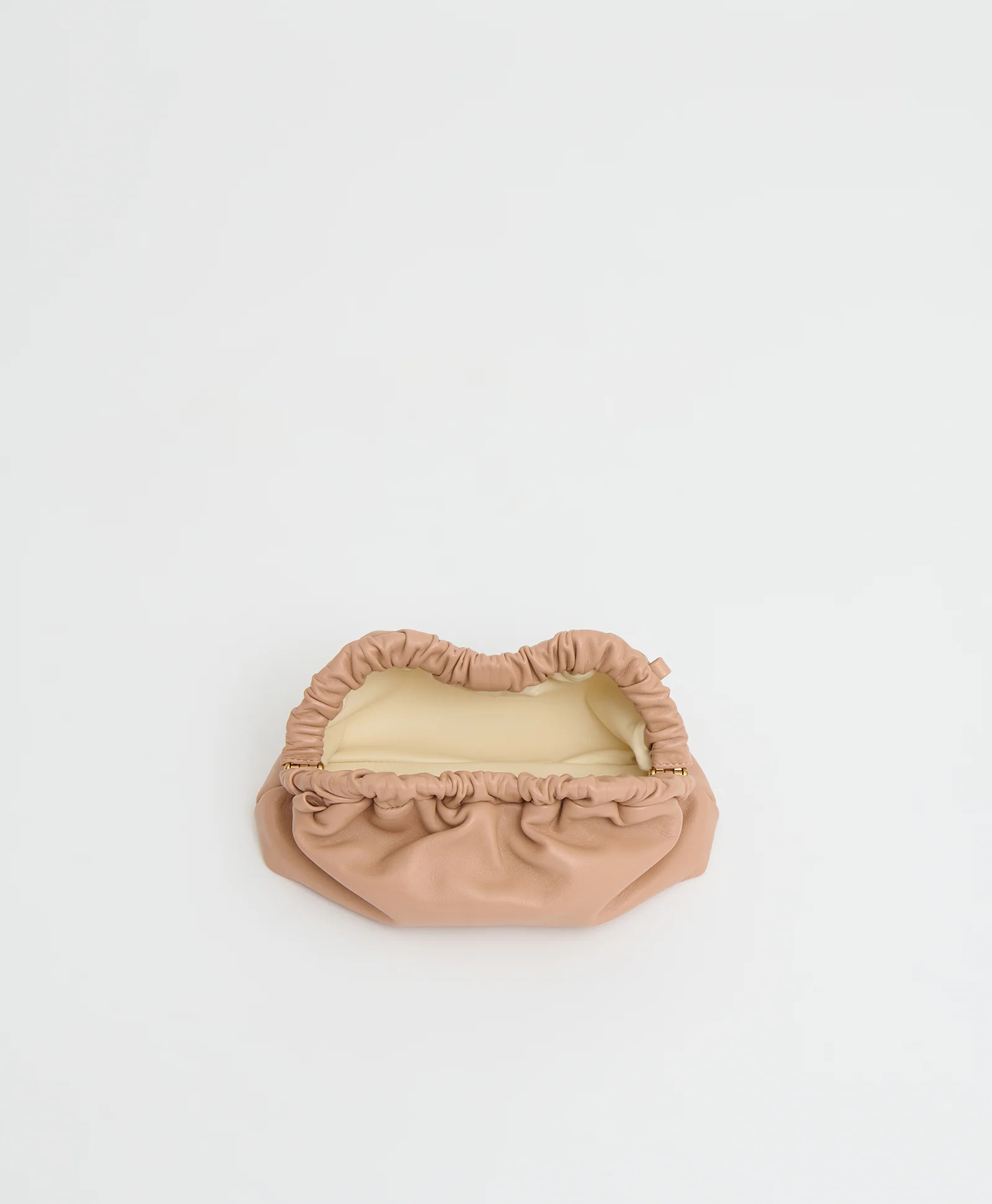 Mini Cloud Clutch - Trucco - Image 3