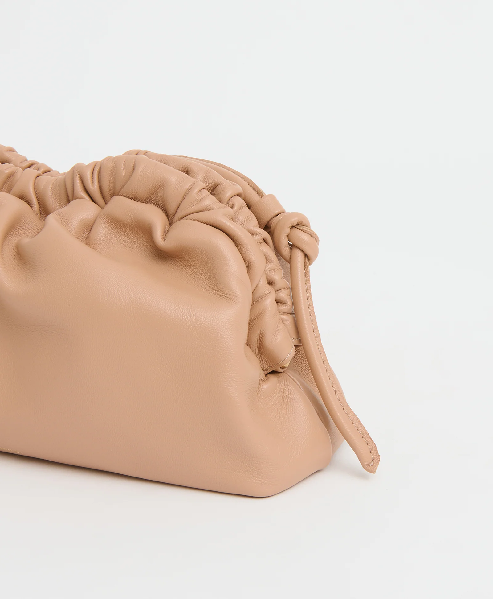 Mini Cloud Clutch - Trucco - Image 4
